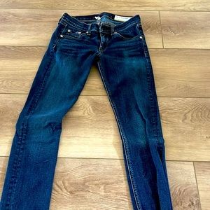 Rag and bone size 24 skinny jeans